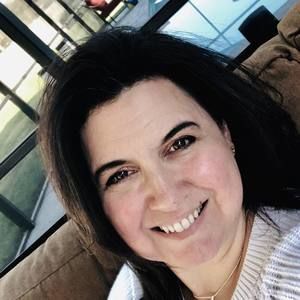 Meet your Posher, Lisa